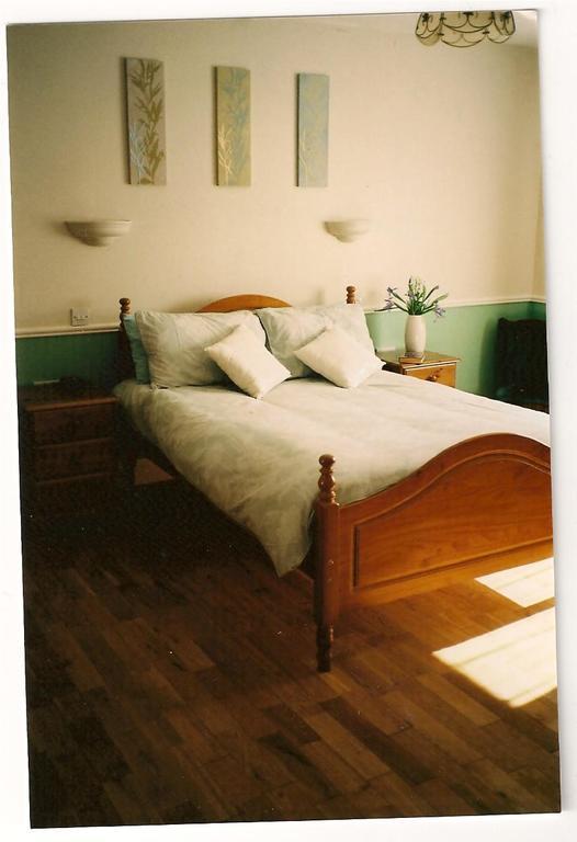 Ballagh Court Villa Ballynabola Oda fotoğraf